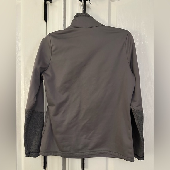 The NorthFace Cinder 1/4 zip pullover, Size Medium - Picture 2 of 10